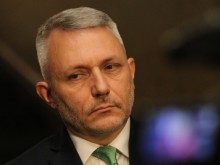 Хаджигенов отвърна остро на Мая Манолова