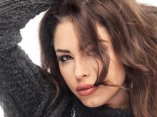 Златното момиче Цвети Стоянова снима филм за себе си