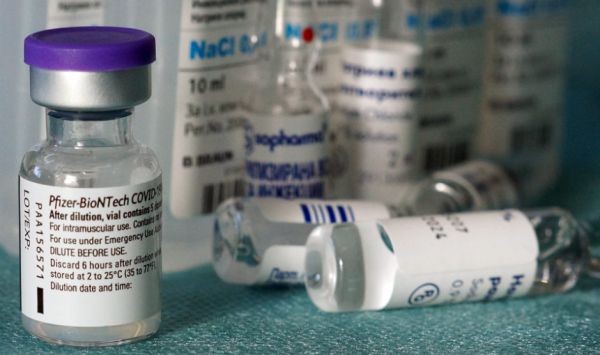 Над 750 000 допълнителни дози от ваксината на Пфайзер“ ще