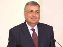 Бивш служебен премиер: Този парламент ще бъде гротеска, мечтата на задкулисието е президентска държава