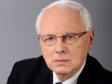Велизар Енчев, БСП: Колко бързо умират илюзиите! Трифонов, Манолова и Иванов, кого обслужихте днес в парламента?