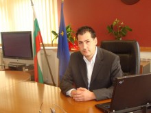 Областният управител се среща с ръководството на "Родопи" за Ягодово