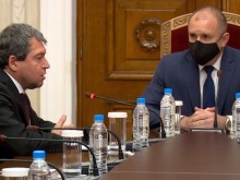 Президентът се срещна с представители на "Има такъв народ"