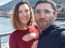 Баба съди внучката си, не може да приеме, че се омъжила за турчин