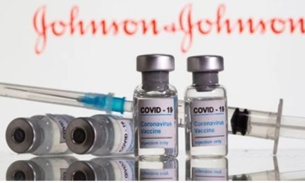 Възможна е връзка между ваксината на Джонсън и Джонсън и