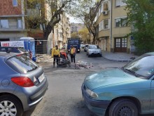 Започнаха да бетонират шахтите в "Кършияка" след инцидентите с пропаднали коли