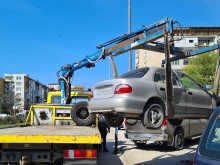 Репатрираха стари автомобили в район "Северен"