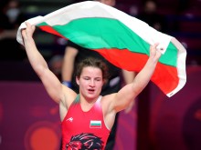 Биляна Дудова триумфира с пета европейска титла по борба