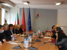 БСП, синдикати и работодатели се срещнаха и взеха 2 конкретни решения