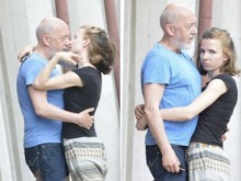 Младата интимна приятелка на 70-годишния Стоян Алексиев залюби друг