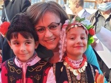 Корнелия Нинова: Честит Лазаровден!