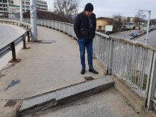 Пълна мъгла около новия Бетонен мост в Пловдив, пак няма пари