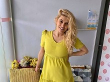 Ева Веселинова изглежда прекрасно само няколко седмици след раждането
