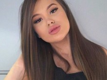 Дъщерята на Анелия вече иска да е самостоятелна