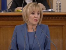 Манолова и ГЕРБ се хванаха за гушите заради "Булгартрансгаз"