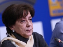 Ренета Инджова: Предсрочни избори или избори до дупка