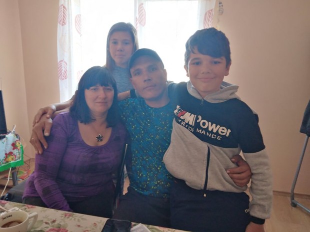 Майка от Варна отправи чрез Varna24.bg призив за помощ, за