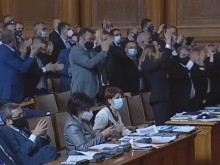 Решено: Премахна се ограничението за образуване на избирателни секции в чужбина