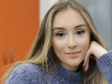 Млада певица с ясна позиция към политиката: Трябва да сме по-активни