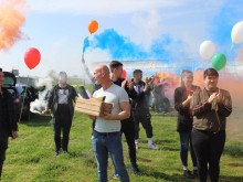 Пловдив дълго ще говори за тази покана за бал след самолетен полет