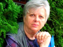 Почина авторката на "Прокълнатата жена"