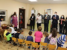 Корнелия Нинова участва в "Солидарен Великден" от Литаково