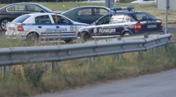 Пътнотранспортно произшествие затруднява движението при км 100 по път I 9 Варна –