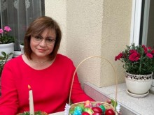 Нинова: Христос Воскресе! Нека има благодат и любов във всеки български дом