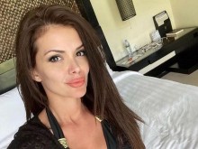 Няма да повярвате какво направи Преслава с косата си