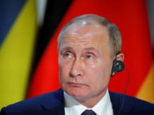 Путин: "Спутник V" е толкова сигурна, колкото "Калашников"