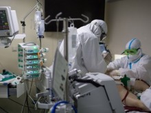 Всеки петдесети жител на Земята е заразен с коронавирус