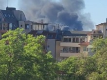 Запалване на гадости е причината за черния дим над северен Пловдив