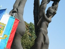 Редуцират или отменят тържествата за Съединението заради инцидента в Македония
