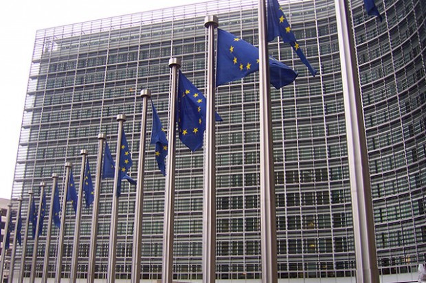 Европейската комисия одобри изменението на три оперативни програми (ОП) по