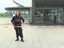 Простреляната жена в столичното метро е с 4 огнестрелни рани