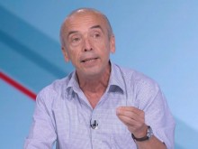 Мангъров: Не препоръчвам на никой родител да слага ваксина на детето си
