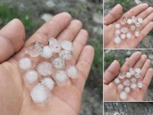 Мощни градушки удариха Северна България