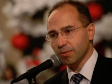 Шефът на "Сиела Норма" обясни колко машини ще са нужни за изборите