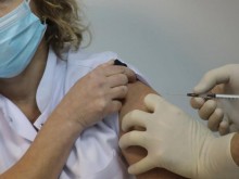 Ще бъде ли задължителна ваксината, за да пътуваме в чужбина?