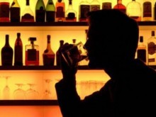 Проучване: Българите пият алкохол поне веднъж на две седмици
