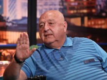Венци Стефанов пак "захапа" Бербатов: Предател като Поп Кръстю! Га ръфаше кифтетата, не рива!