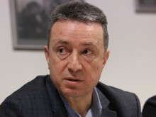 Стоилов: В България е занемарен анализът на действащите закони