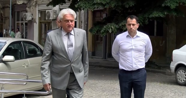 Plovdiv24.bg
Служебният министър на вътрешните работи категорично отрече, че по върховете