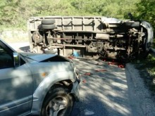Трагедия: 32-годишен мъж загина при верижна катастрофа край Банско