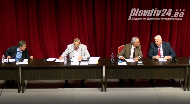 Здравко Димитров спасил от продажба две детски градини