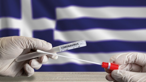 Гърция ще налага високи глоби за работодатели и служители отишли