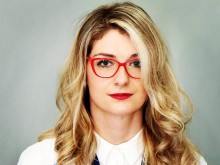Хубава и умна! Главен асистент от Пловдив спечели най-престижната награда за наука в България