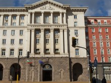 МС: Не сме предлагали ограничаване на правото на глас на българите в чужбина