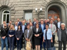 Корнелия Нинова: Тръгваме обединени за промяна и стабилност