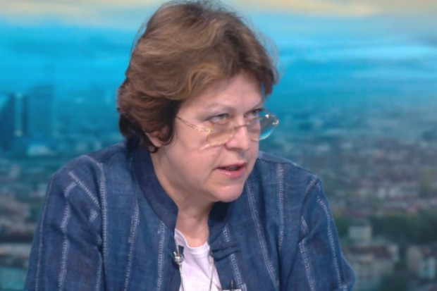 Татяна Дончева: Не може селски началник да е шеф на национална служба